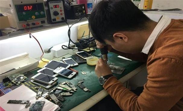 手机售后的时候师傅会不会帮清理充截图