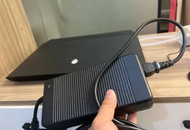 不插电源笔记本很卡