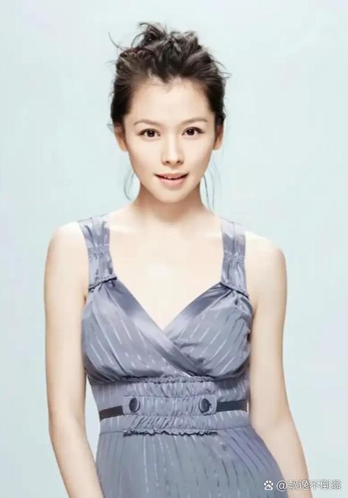 台湾女明星 演员游戏截图