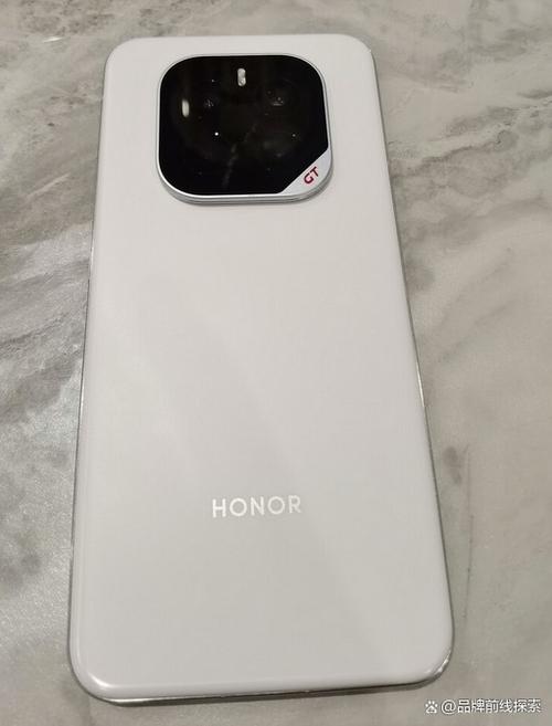 公认最耐摔的三款手机