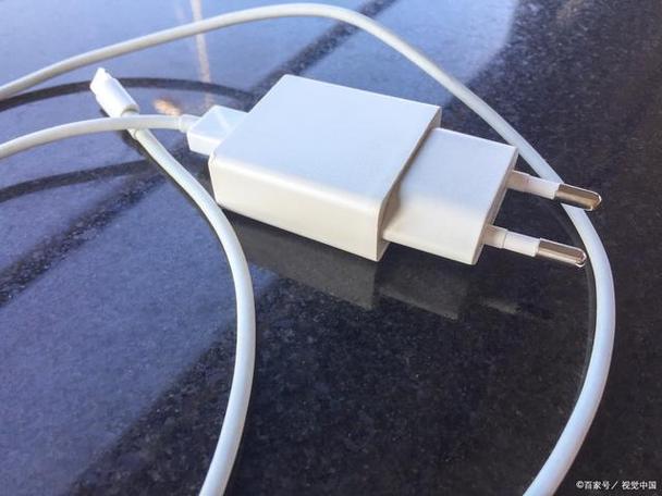 充电线发热要继续充吗