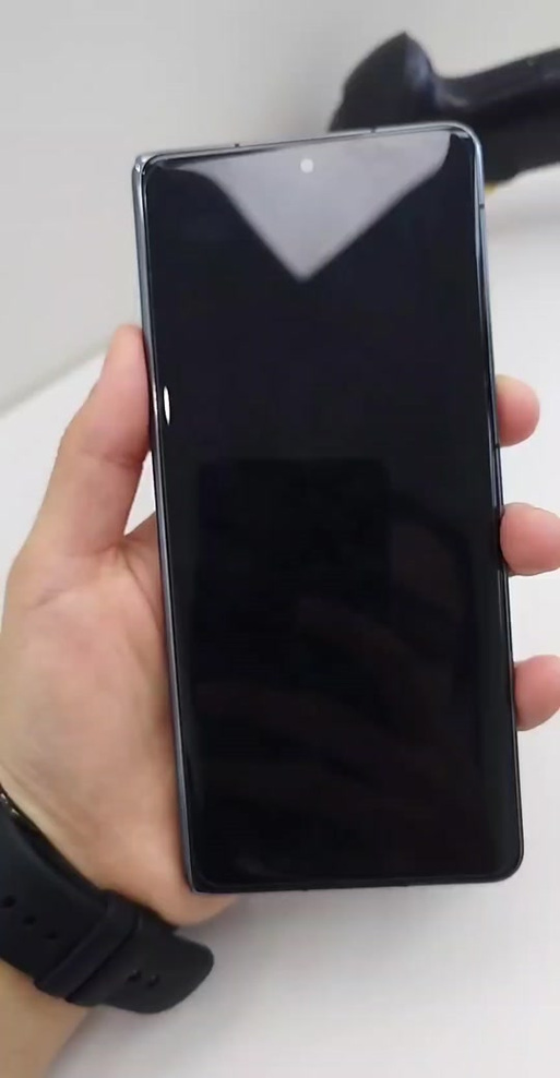 华为X5内屏黑屏