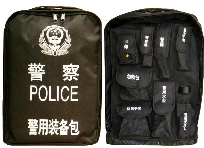 公安的蓝警服叫什么蓝