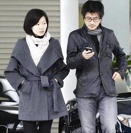韩寒家里有钱吗