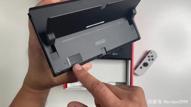 switch内存卡插哪里图标