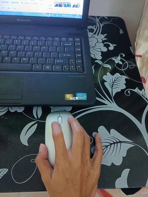 电脑突然鼠标变飘了图标
