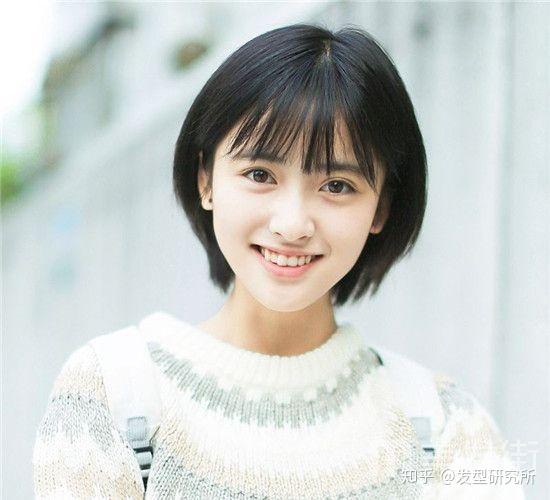 短发学生女发型