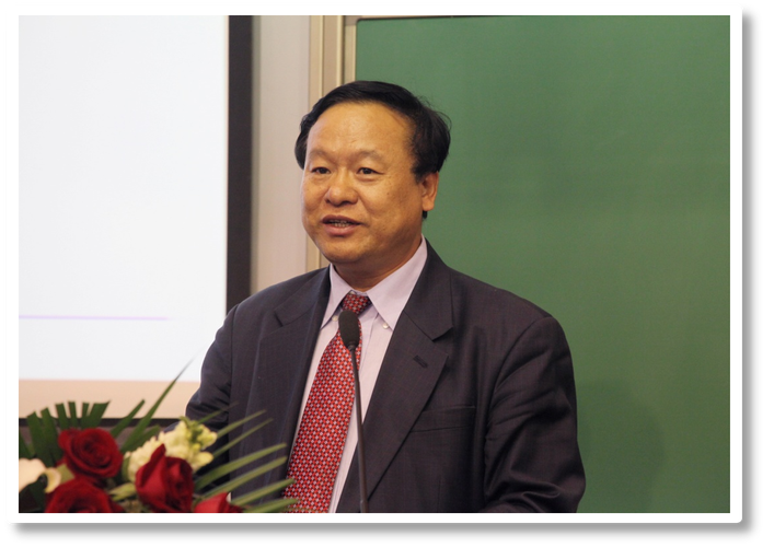 北京师范大学数学系教授