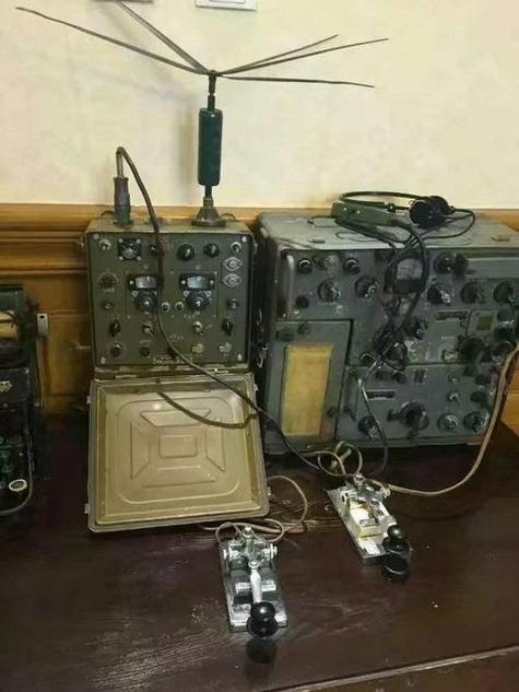 老式电台图片大全