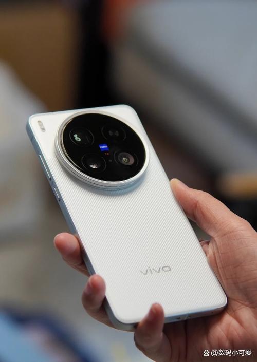 vivo手机换个屏幕多少钱