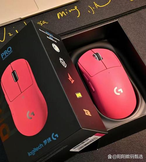 g502无线和gpw哪个好