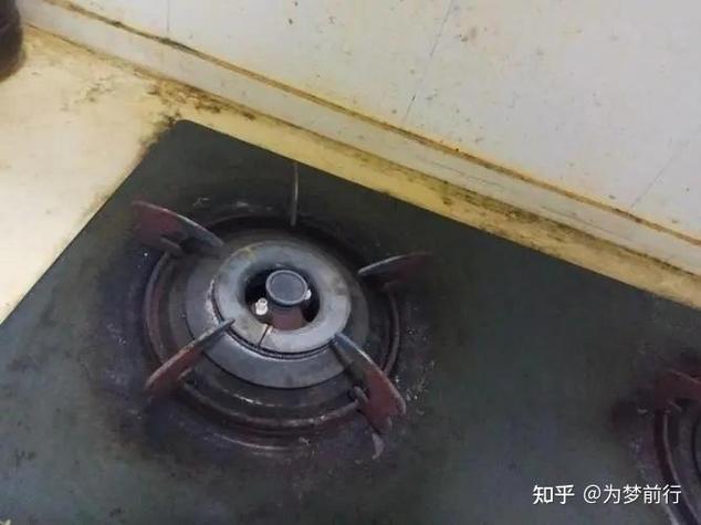 瓷砖缝隙黑色污渍怎么去除缩略图