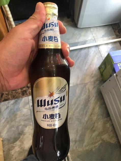 乌苏小麦白啤酒怎么样图标