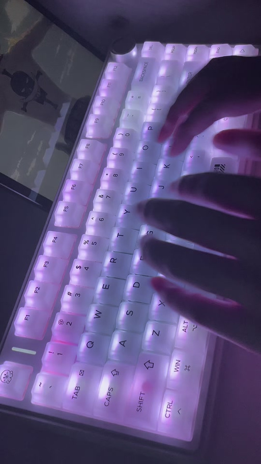 狼蛛f75灯光设置教程缩略图