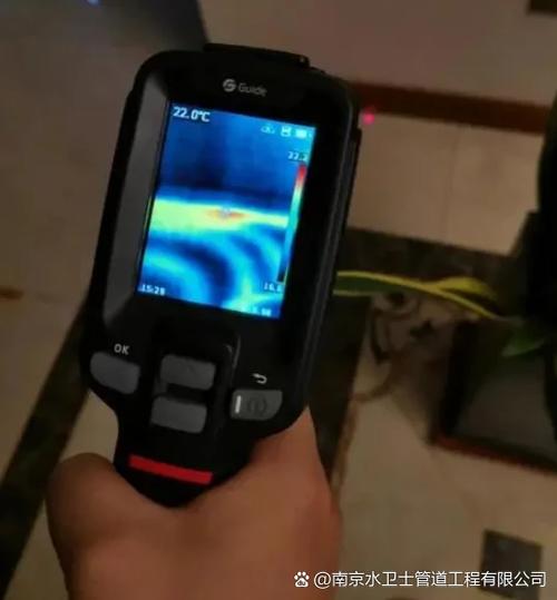 为什么打游戏屏幕自动变暗游戏截图