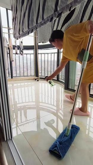 把家打扫得又干净又整洁缩略图