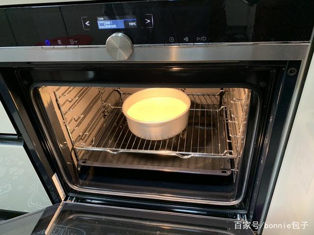 烤箱第一层是上还是下