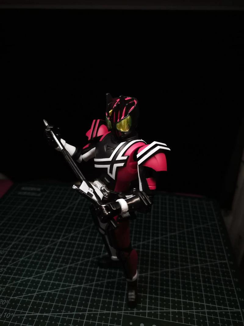 没有比我更充满爱心的骑士了表情包