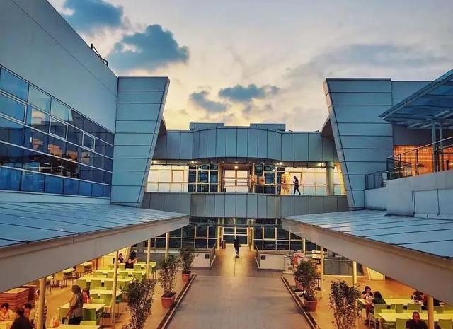 南洋理工大学机械与宇航工程学院