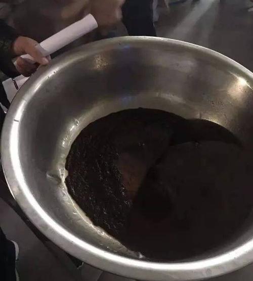食用黑油是什么油