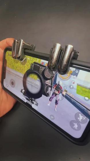 苹果11pro max吃鸡断触缩略图