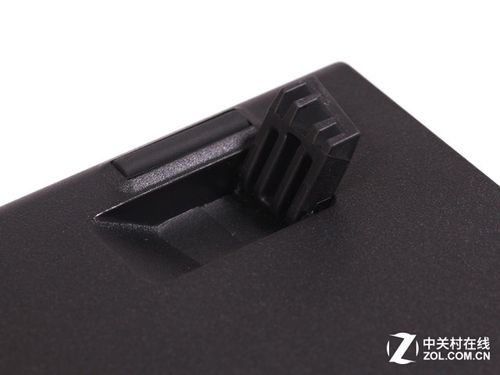 键盘支撑脚断了