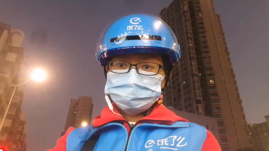 蜂鸟众包要穿工作服吗