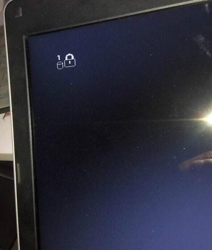 thinkpad插电闪烁三下无法开机缩略图
