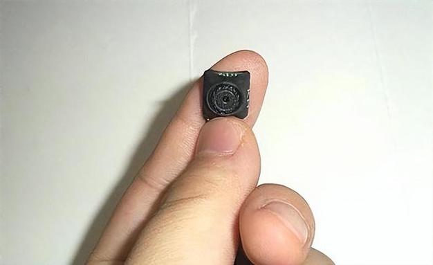 有夜视不发光的摄像头吗