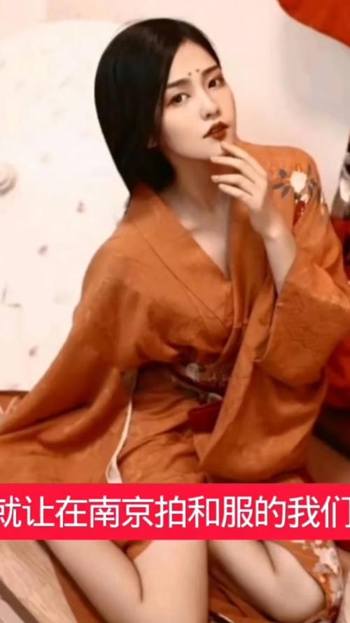 白鹿穿和服图片