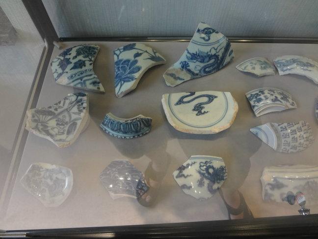 瓷碗图片