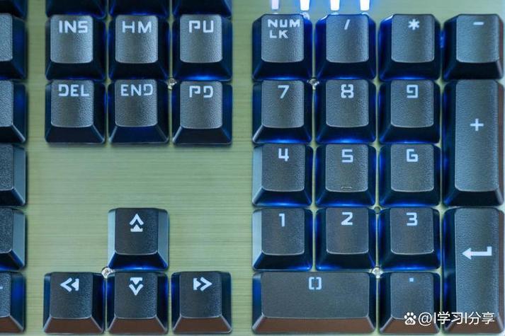 键盘输出的是数字不是字母怎么办