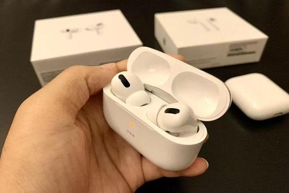 AirPods充电盒电量不足截图