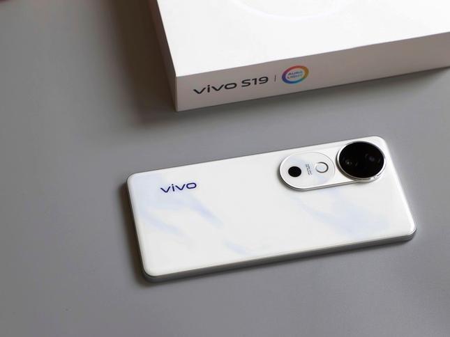 vivos1怎么看是不是翻新机