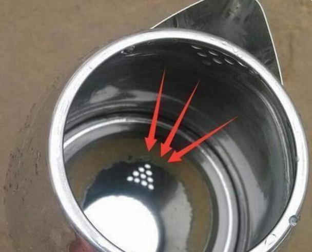 烧水壶生锈了烧的水还能喝吗