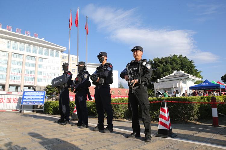 特警考试需要什么条件图标