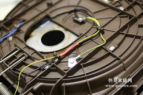 美的电饭煲显示e5是什么故障
