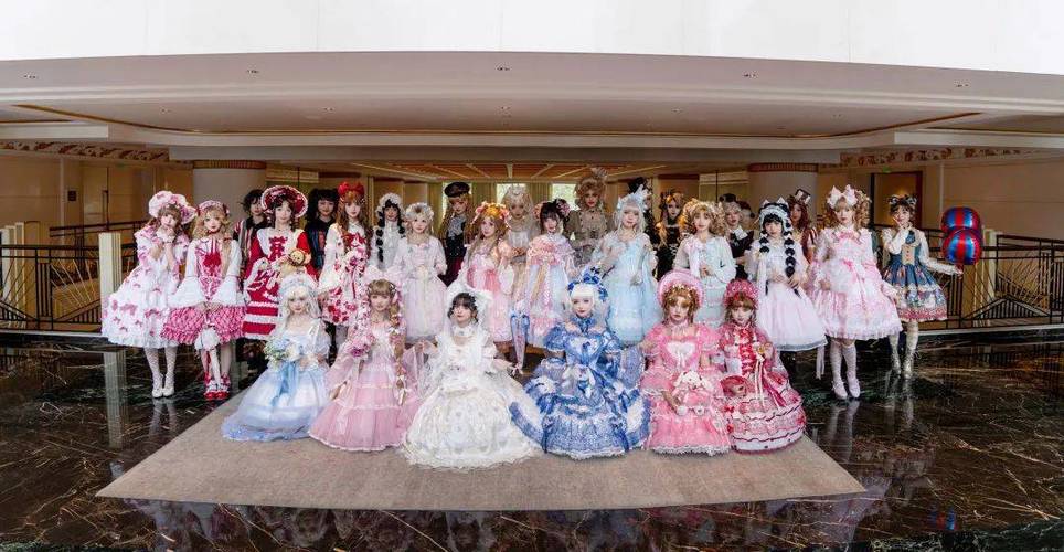 第一次去茶会lolita截图