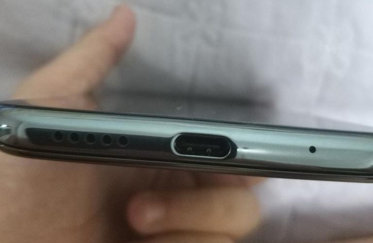 华为荣耀20耳机孔是什么型号