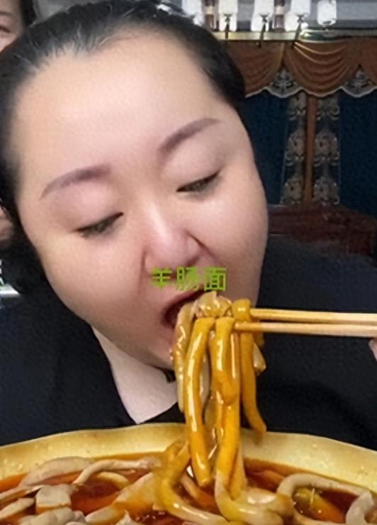 北京胖姐葬礼直播