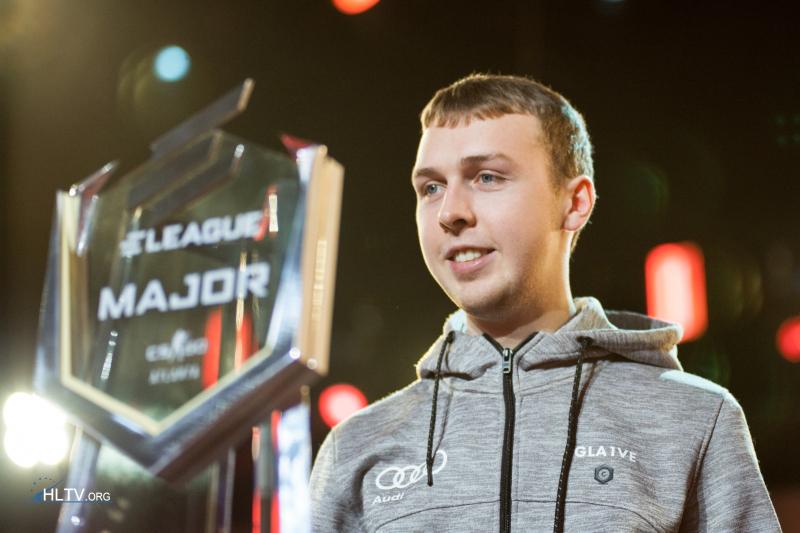gla1ve个人资料