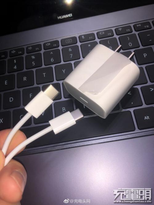 ipad18w充电器可以充iphone吗