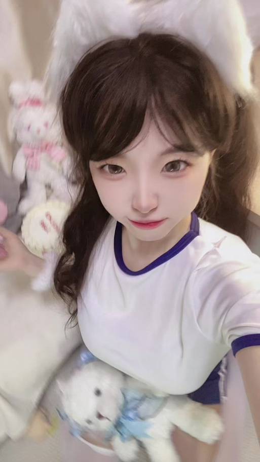 女生发ovo是什么表情