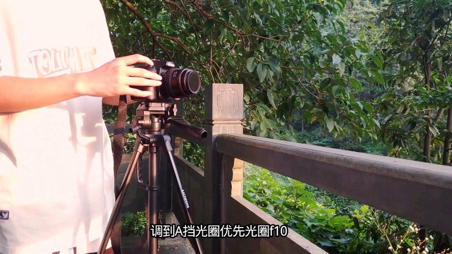 d90拍视频的时候能拍照吗