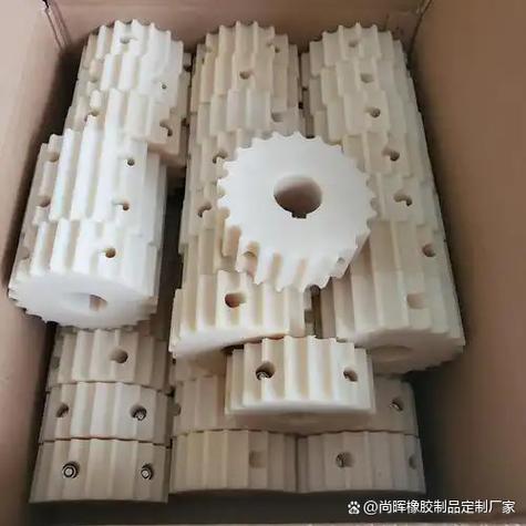 手机外壳怎么拆卸步骤