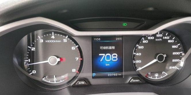 油箱加满显示里程数变少了