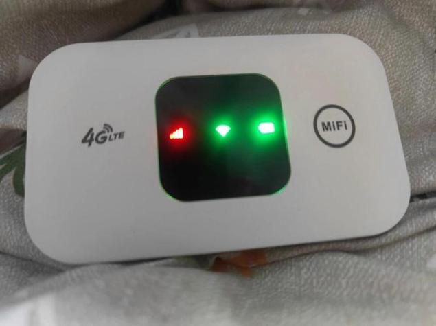 随身wifi灯一闪一闪咋回事