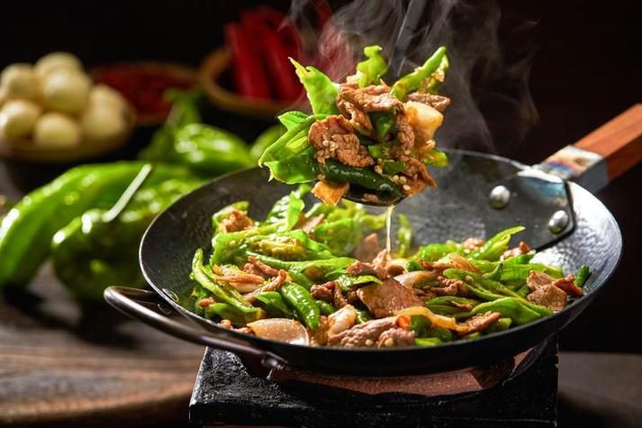 费大厨炒肉要提前腌一下吗