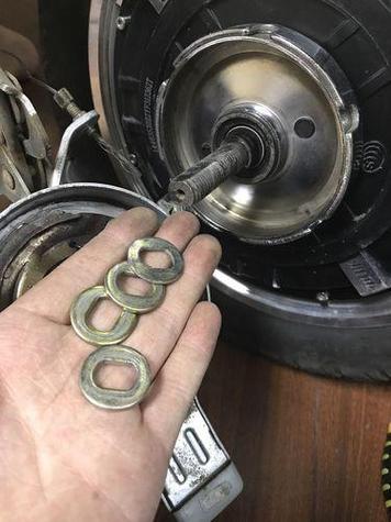 电动车后轮垫片拆解图