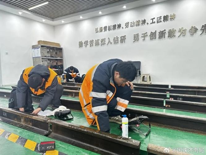 广联达永久版与年费版截图